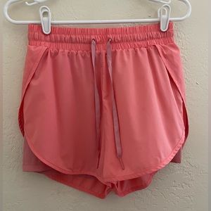 Buffbunny Lifesaver Short - Macaroon - Small